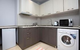 Apartment Near Republic Square